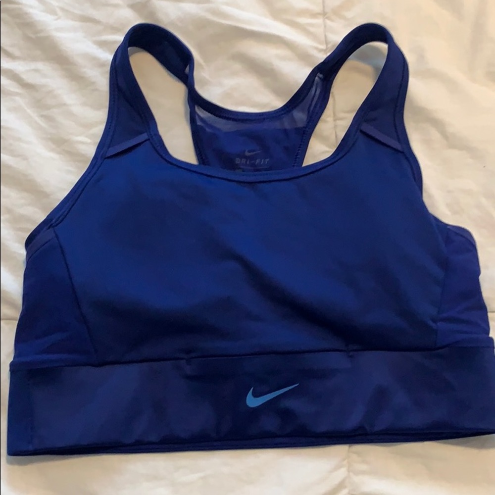 Nike sports bra